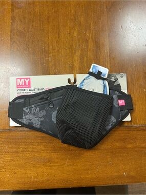 MY Tagalongs Black Hydrate Waist Band with Bottle Pocket